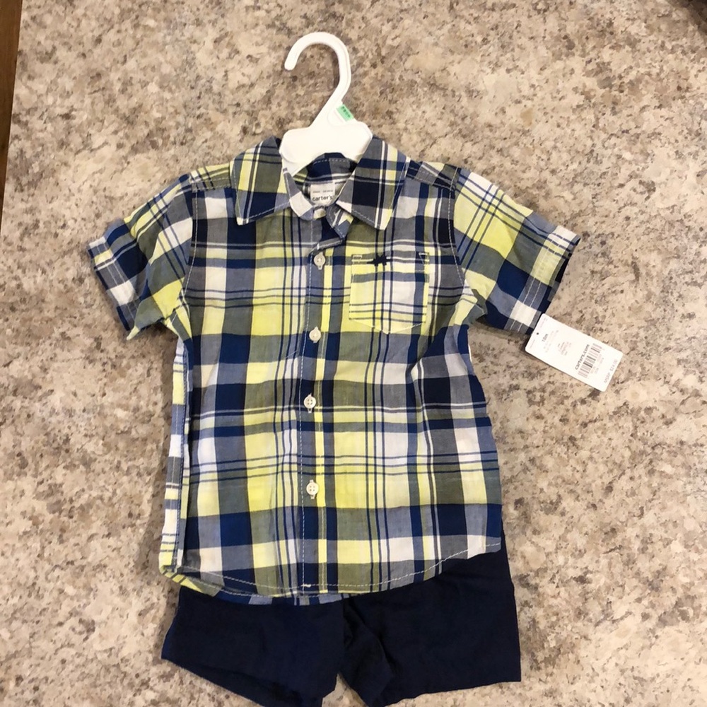 NWT Carter’s 2 piece shorts outfit - 18 month - plaid button up dinosaur pocket